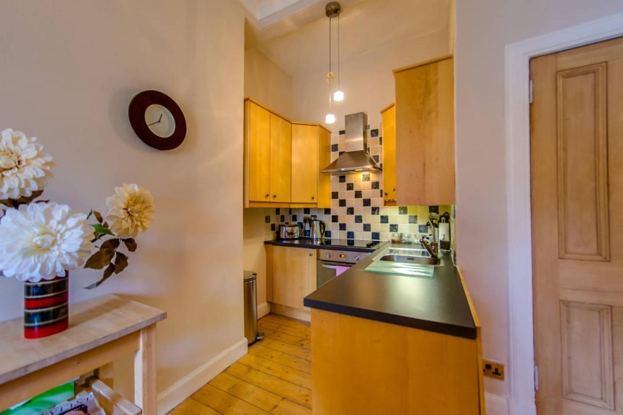 Joivy Spacious Apartment Next To The Meadows Эдинбург Экстерьер фото